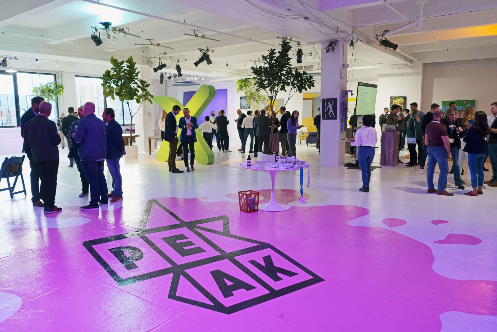 Image of the Peak website's landing page